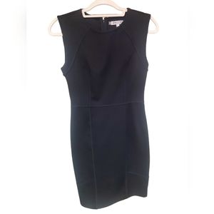 JENNIFER LOPEZ SIZE 4 BLACK SLEEVELESS BODYCON DRESS